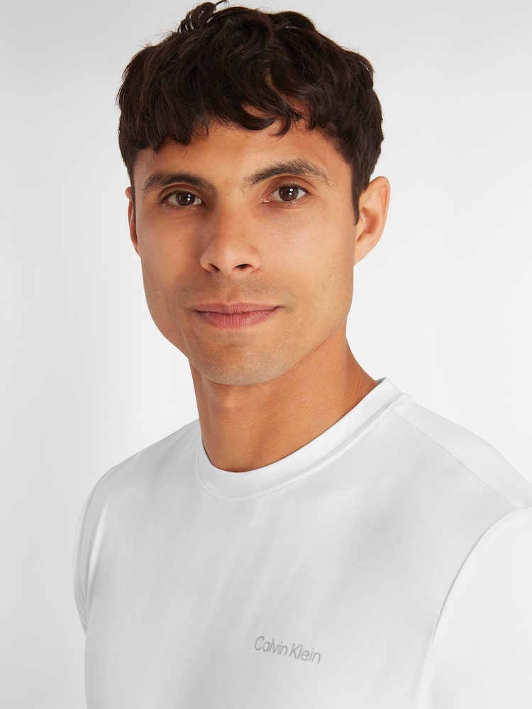 Calvin Klein Golf Newport T-Shirt - Image 2 of 4 Calvin Klein Golf Newport T-Shirt - Image 2 of 4