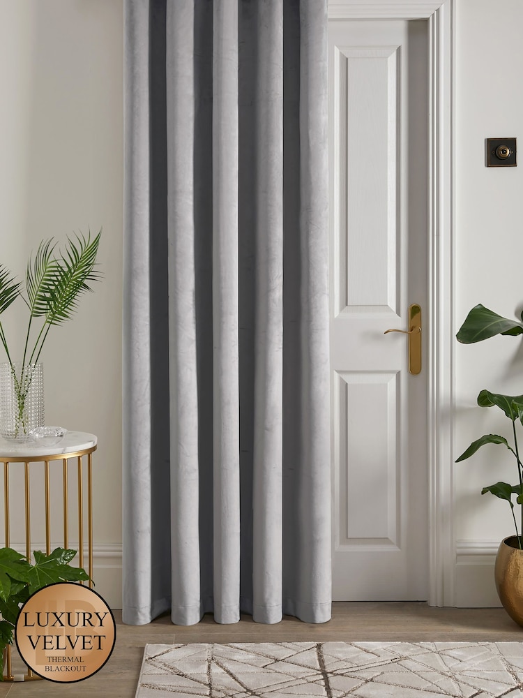 Laurence Llewelyn-Bowen Silver Montrose Blackout Thermal Eyelet Single Curtain - Image 1 of 4