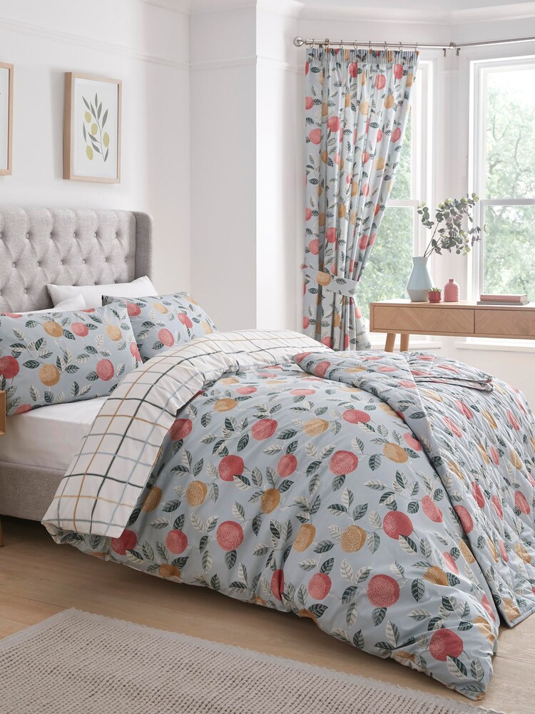 D&D Green Botanical Fruit Quilted Bedspread - Image 1 of 2