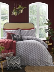 Laurence Llewelyn-Bowen Black Heart of The Home 200 Thread Count 100% Cotton Duvet Cover Set - Image 3 of 4