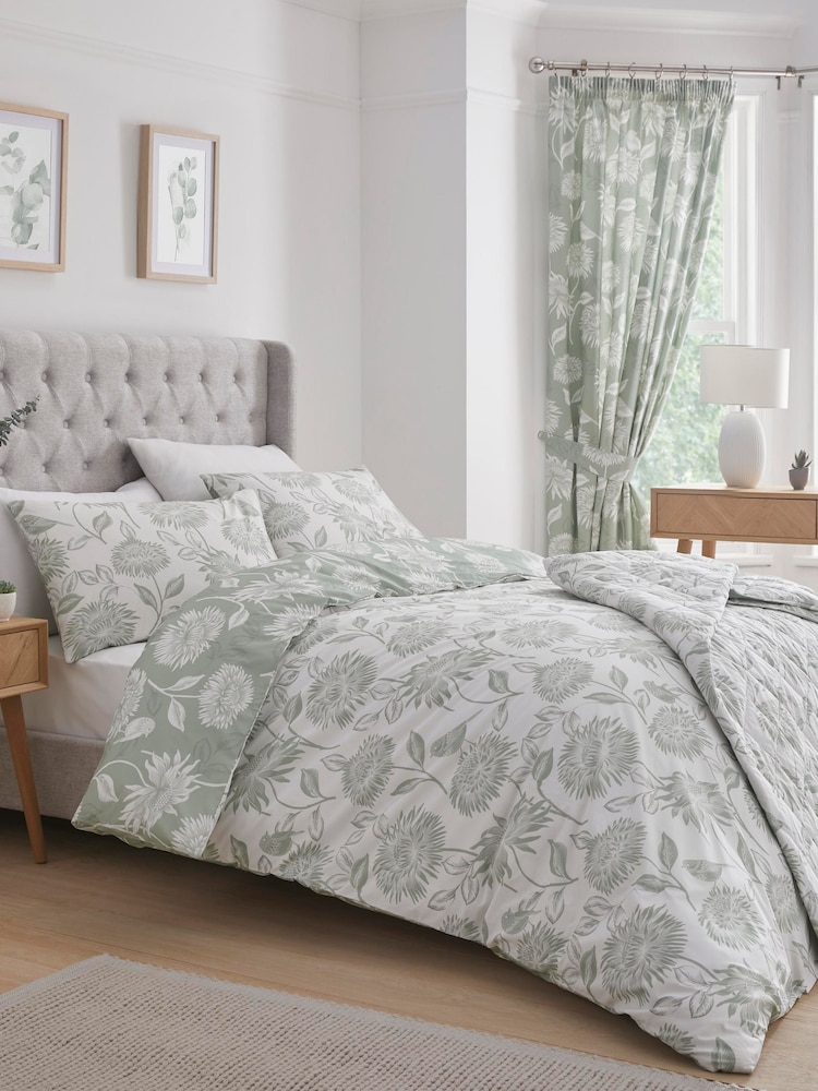 Dreams & Drapes Green Chrysanthemum Easy Care Duvet Cover Set - Image 2 of 4 Dreams & Drapes Green Chrysanthemum Easy Care Duvet Cover Set - Image 2 of 4