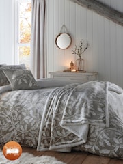Dreams & Drapes Green Woodland Owls Plush Fleece Bedspread - Image 2 of 4