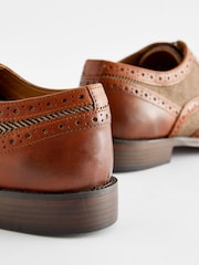 Brown Leather & Herringbone Brogue Shoes - Image 4 of 6