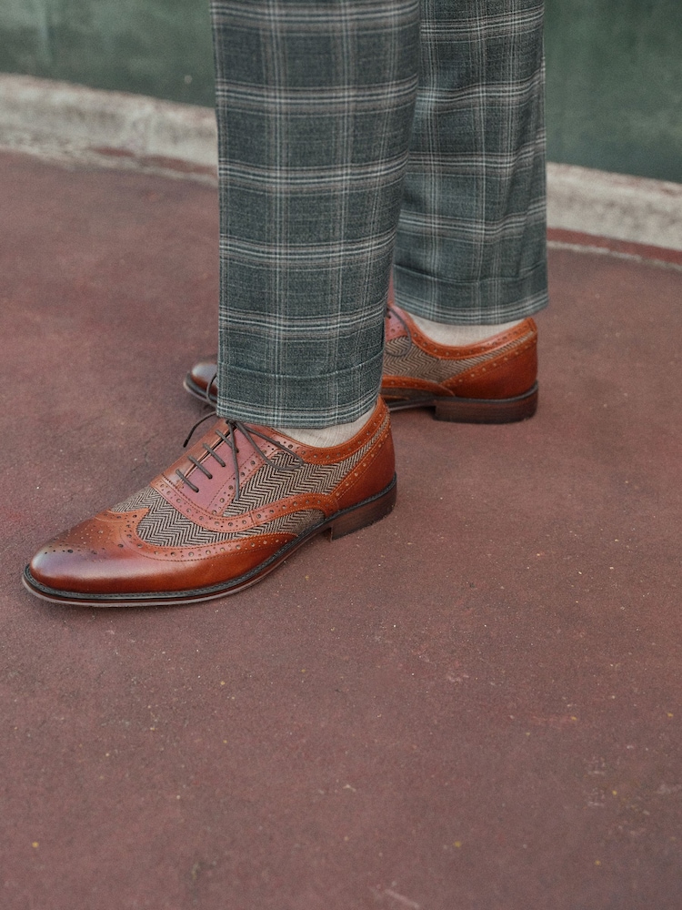Brown Leather & Herringbone Brogue Shoes - Image 6 of 6 Brown Leather & Herringbone Brogue Shoes - Image 6 of 6