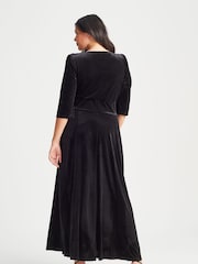 Scarlett & Jo Black Verity Velvet Maxi Gown - Image 2 of 4