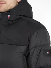 Tommy Hilfiger Black New York Hooded Jacket - Image 4 of 7