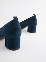 Mornarica - Usnjeni čevlji s široko peto Forever Comfort® - Slika 7 iz 8