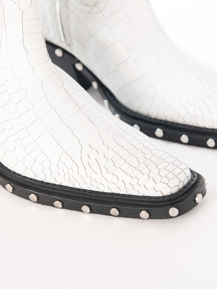 ASRA London Tia Studded Western White Boots - Image 3 of 3
