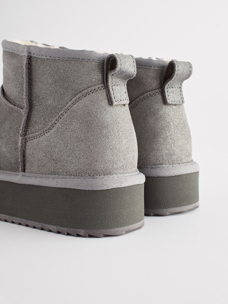 Metallic Shower Repellent Faux Fur Lined Platform Boots - Image 4 of 6