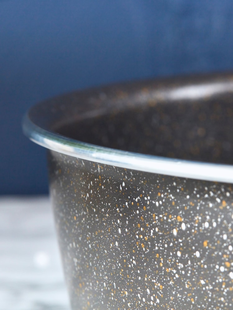 Tower Grey 24cm Casserole Dish with Lid - Image 4 of 4