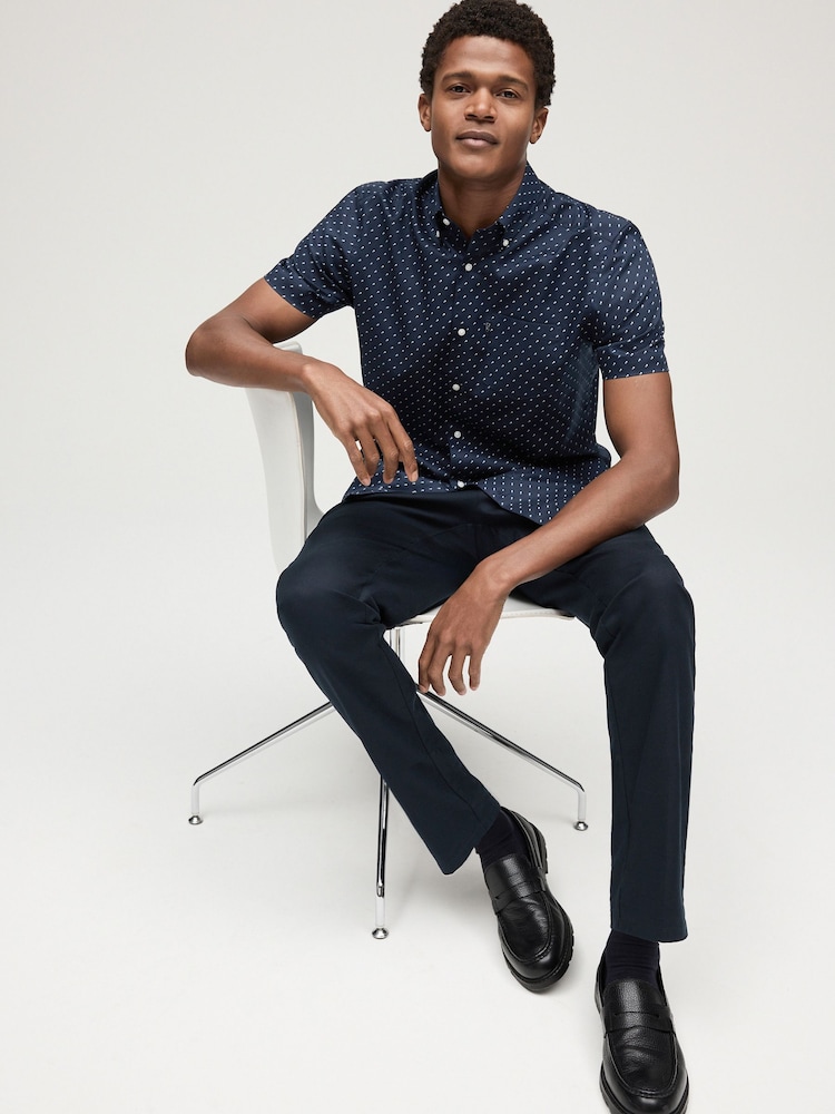 Navy Blue Easy Iron Button Down Short Sleeve Oxford Shirt - Image 5 of 7
