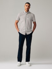 White/Green Gingham Easy Iron Button Down Short Sleeve Oxford Shirt - Image 2 of 7