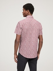 Burgundy Red Floral Easy Iron With Button Down Collar Short Sleeve Oxford Shirt - Image 3 of 8