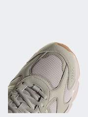 adidas Cream Crazychaos 2000 Trainers - Image 7 of 8