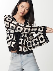 Black/White Longe Sleeve Crochet Cardigan - Image 3 of 7