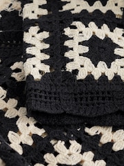 Black/White Longe Sleeve Crochet Cardigan - Image 7 of 7