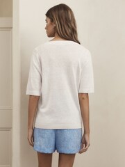 White 100% Linen V-Neck Knitted T-Shirt - Image 3 of 6