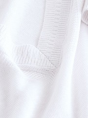 White 100% Linen V-Neck Knitted T-Shirt - Image 6 of 6