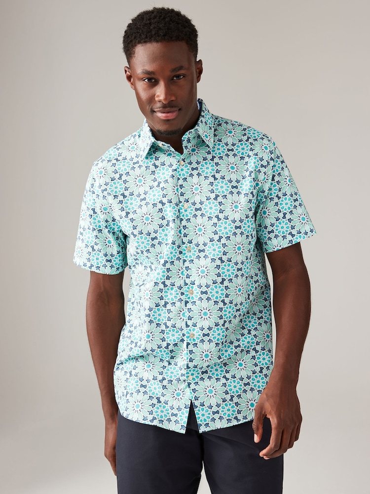 Green Regular Fit 100% Cotton Printed Short Sleeve Shirt - Image 1 of 5