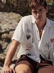 Weiß - Short Sleeve Embroidered 100% Cotton Shirt With Cuban Collar - Bild 1 von 1