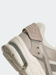 adidas Nude Sportswear Spiritain 2000 Trainers - Image 8 of 8
