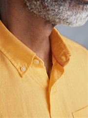 Yellow Standard Collar Signature 100% Linen Short Sleeve Shirt - Image 6 of 9