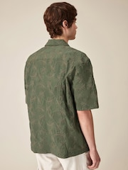 Green Short Sleeve Embroidered Shirt with Cuban Collar - Image 3 of 7