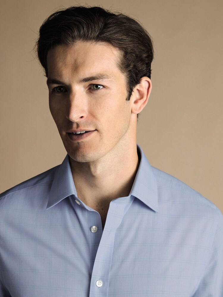 Charles Tyrwhitt Blue Prince of Wales Non-iron Poplin Slim Fit 100% Cotton Shirt - Image 2 of 6