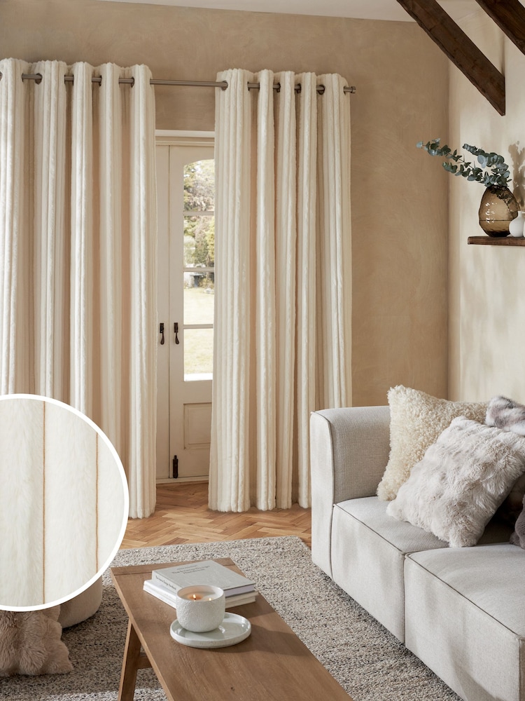 Natural Faux Fur Polar Eyelet Lined Curtains - Image 2 of 4