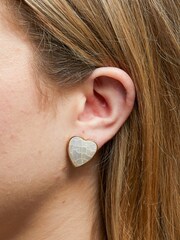 Jon Richard Gold Mother Of Pearl Heart Stud Earrings - Image 4 of 4