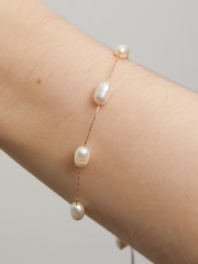 Jon Richard Gold Tone Fine Chain And Freshwater Pearl Bracelet - Image 2 of 3
