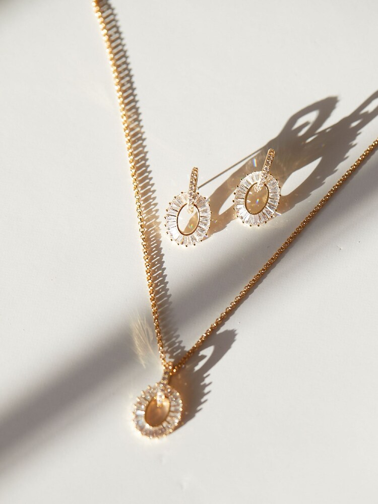 Jon Richard Gold Cubic Zirconia Open Pendant Necklace - Image 4 of 4