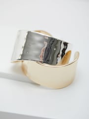Jon Richard Gold Hammered Cuff Bracelet - Image 2 of 4