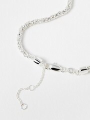 Oliver Bonas Silver Plated Megan Looped Links Chain Necklace - Image 3 of 4