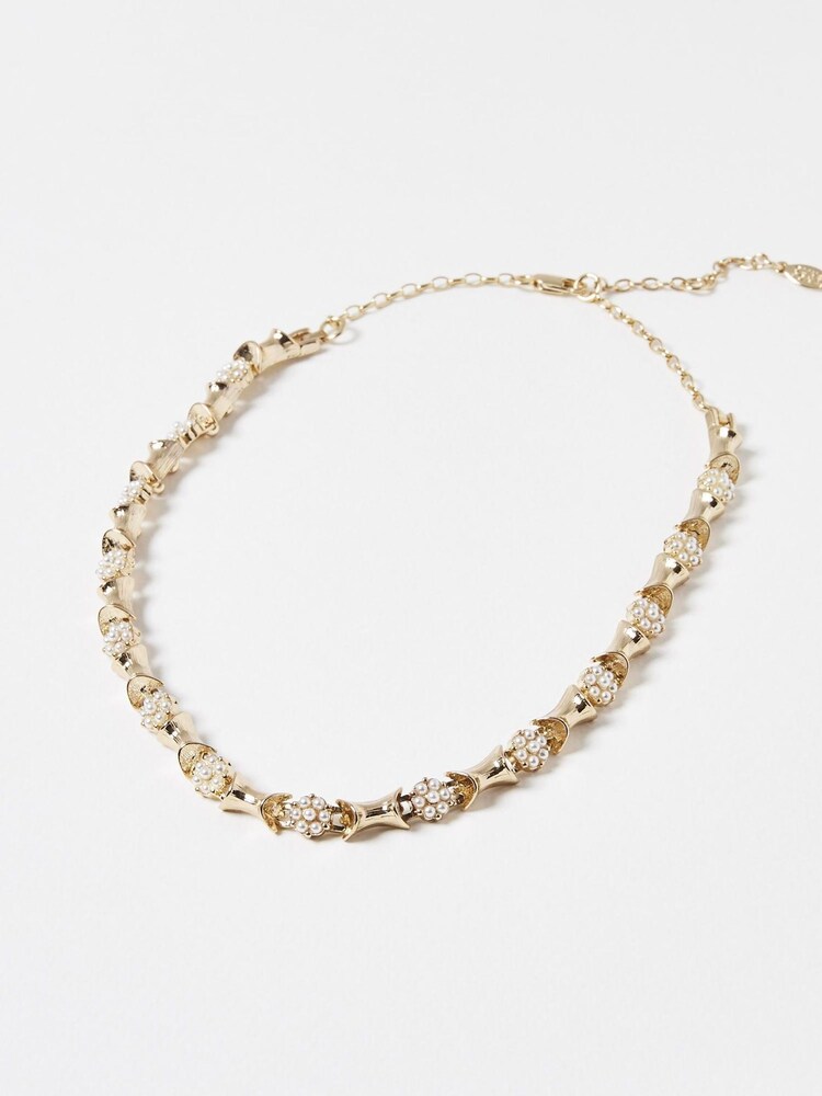 Oliver Bonas Gold Tone Cecilia Faux Pearl Chunky Short Necklace - Image 2 of 5
