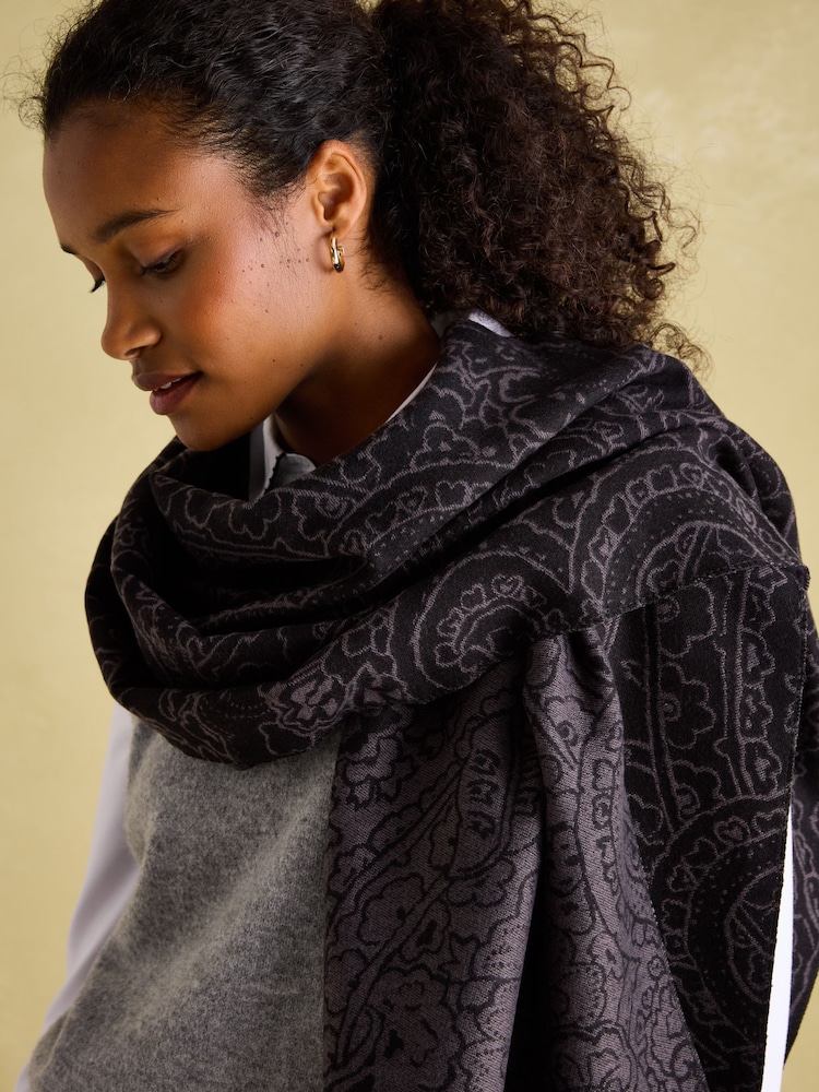 Joules Elissa Black & Grey Double-Sided Jacquard Scarf - Image 2 of 6