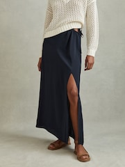 Reiss Navy Esme Gathered Side Midi Skirt - Image 4 of 6