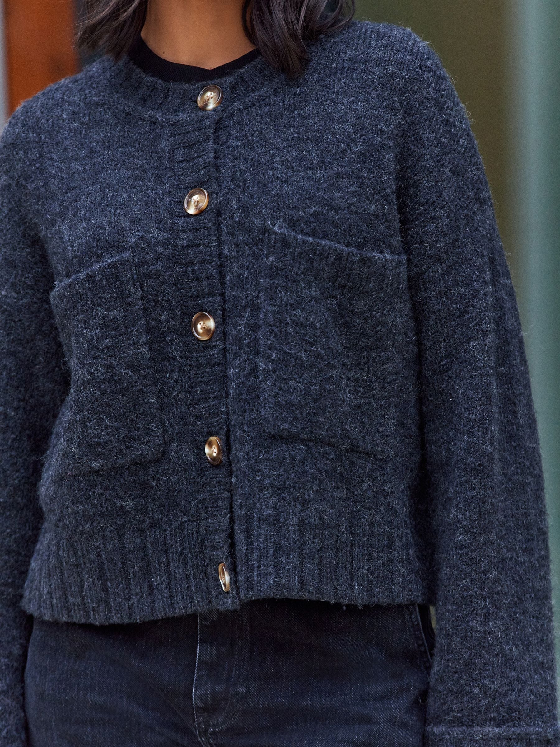 注文割引 Grey Humes Rochelle Buy Soft Knitted Pocket Up Button Touch トップス