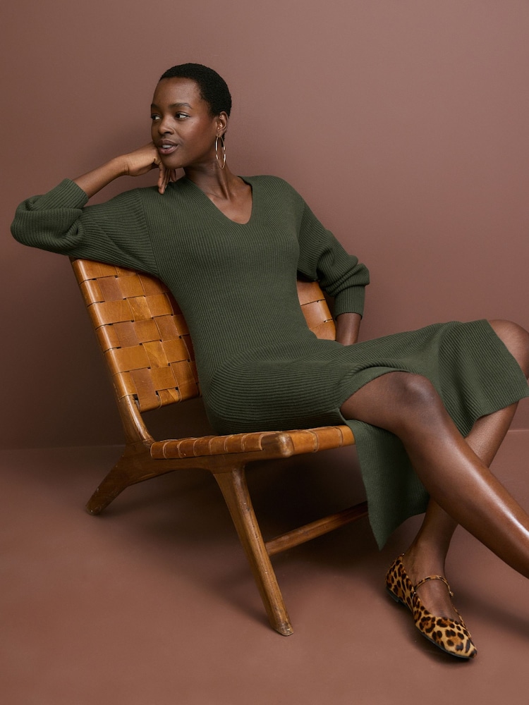 Verde kaki - Rochie pulover tricotată midi cu mânecă lungă și decolteu în V - Image 2 of 7