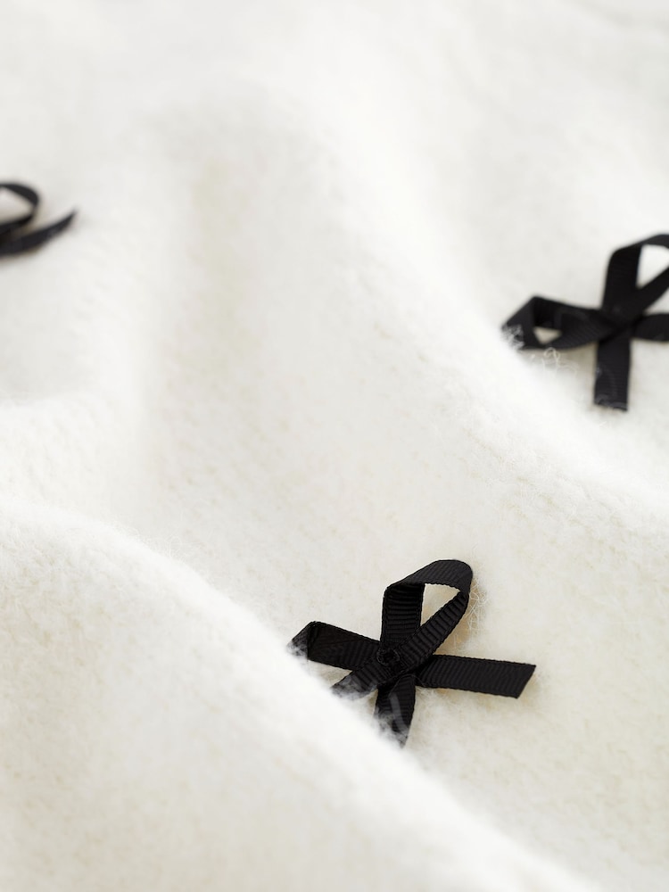 White with Black Bows Short Sleeve Crew Neck Jumper With Wool - Image 6 of 6 White with Black Bows Short Sleeve Crew Neck Jumper With Wool - Image 6 of 6