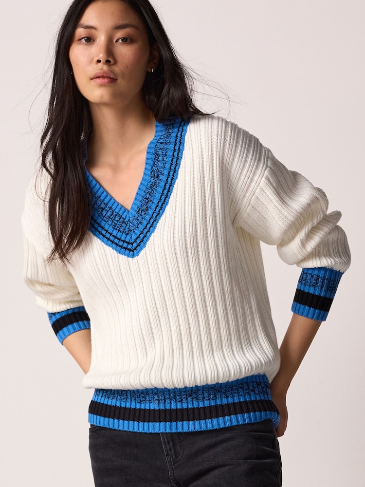 Ecru White with Bright Blue Contrast Tipped V-Neck Pullover Ribbed Knitted Jumper - Image 1 of 6 Ecru White with Bright Blue Contrast Tipped V-Neck Pullover Ribbed Knitted Jumper - Image 1 of 6