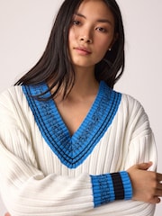 Ecru White with Bright Blue Contrast Tipped V-Neck Pullover Ribbed Knitted Jumper - Image 4 of 6