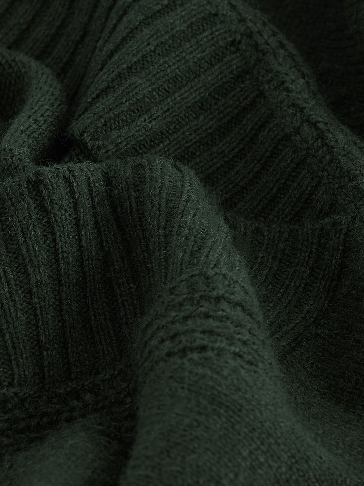 Khaki Green Premium 100% Lambswool Sleeveless V-Neck Knitted Vest Tank Top - Image 7 of 7