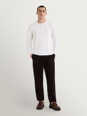 Crema - Wax London Caleb Waffle Henley Sweat Top - Imagen 3 de 4