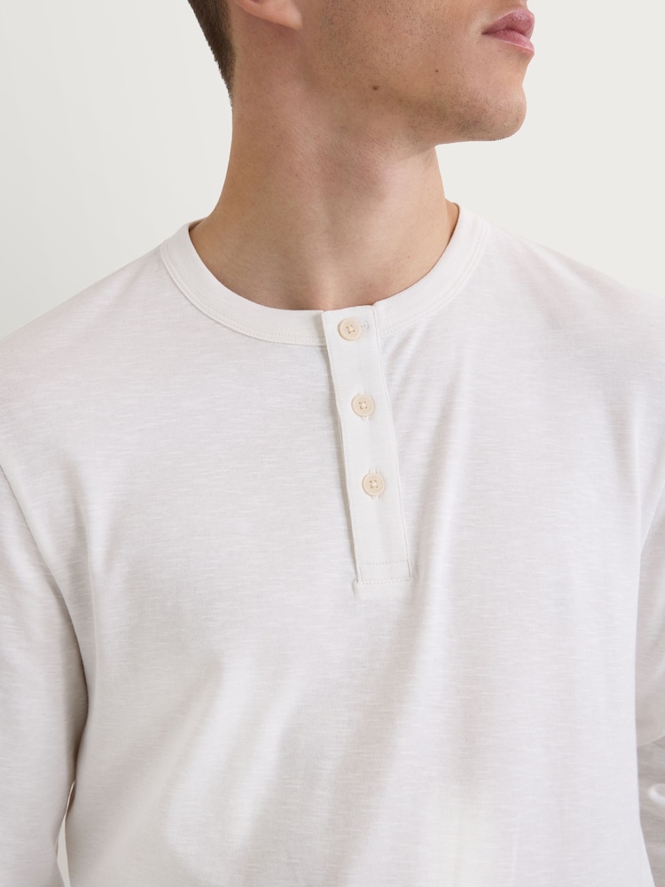 Crema - Wax London Caleb Waffle Henley Sweat Top - Imagen 4 de 4