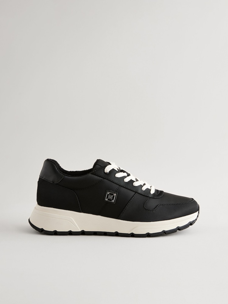 Black Runner Trainers - Image 2 of 6
