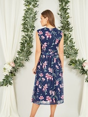 Yumi Blue Floral Print Mesh Stretch Midi Dress With Pockets - Image 2 of 5