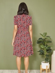 Yumi Red Poppy Print Retro Shirt Dress - Image 2 of 6