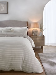 Brushed Stripe Duvet Cover and Pillowcase Set - Imagen 1 de 4