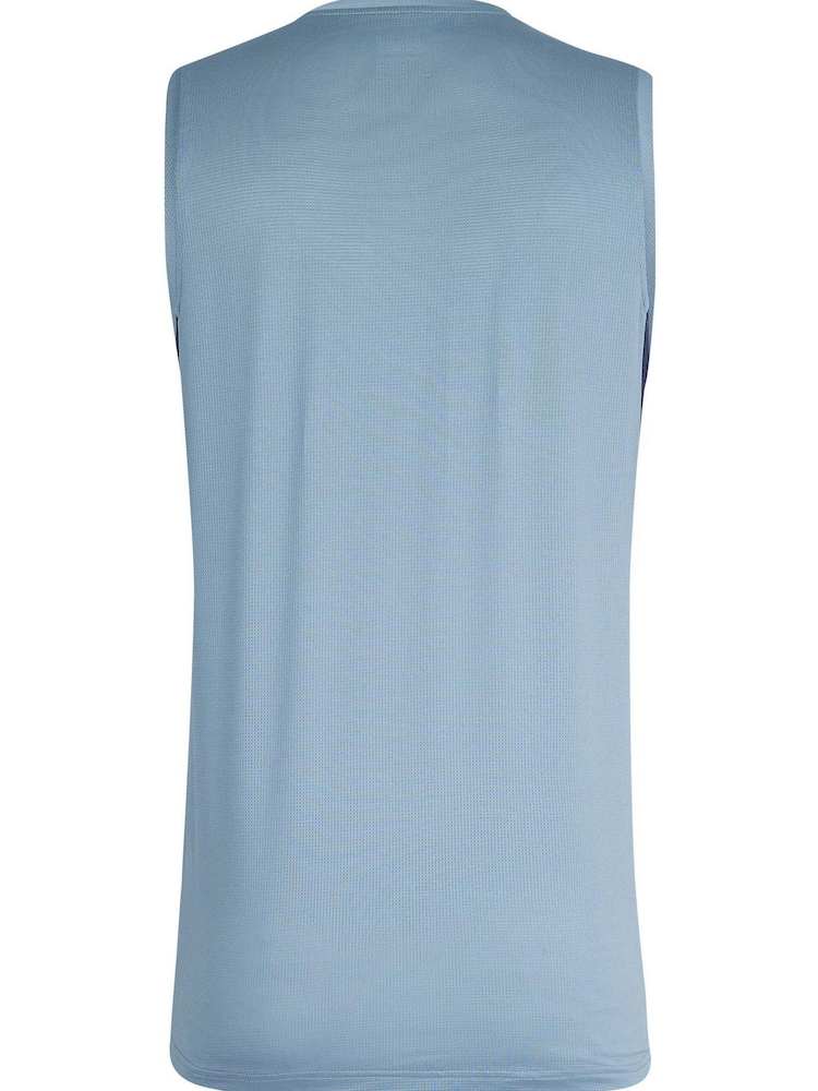 Fanatics Grey Newcastle United Players Training Vest - Image 3 of 3 Fanatics Grey Newcastle United Players Training Vest - Image 3 of 3